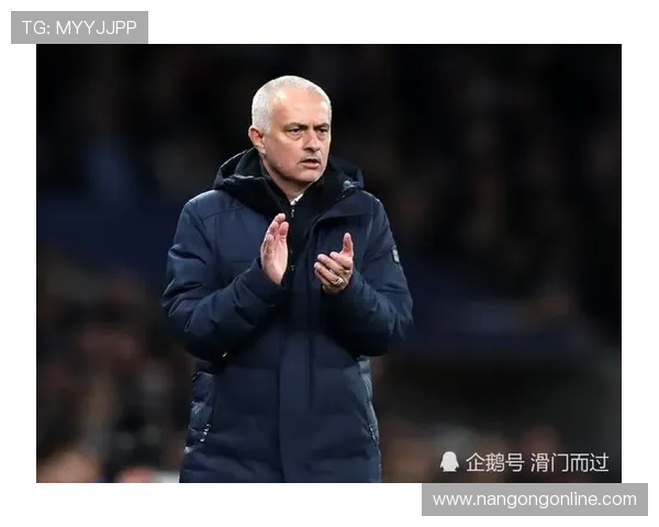 斯温登俱乐部新赛季阵容调整与战绩走势及未来前景分析引发球迷热议