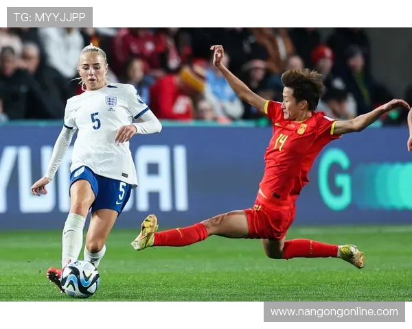 英格兰世界杯辉煌瞬间回顾与球队荣耀之旅解析