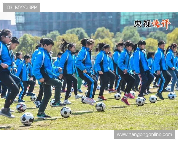 中国队直接晋级2026世界杯备战全新征程足球梦想再启航