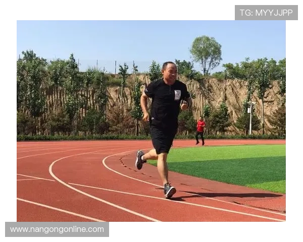 运动员谈成长与挑战分享训练背后的心路历程